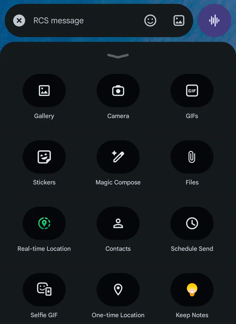 Googleメッセージのプラスメニューに表示される機能一覧。GalleryやCamera、Magic Compose、Keep Notesなどのアイコンが並ぶ